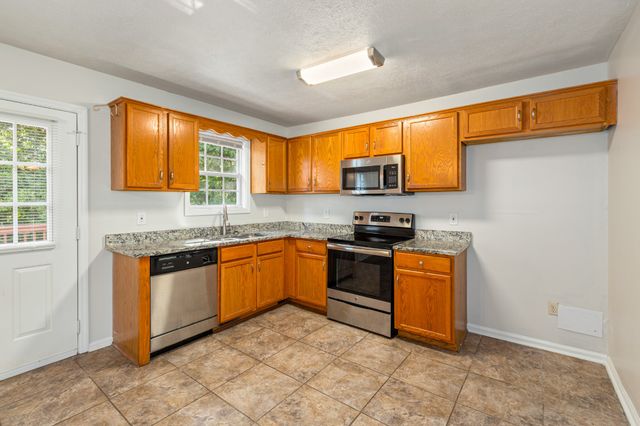 2923 Sams Ct, Spring Hill, TN 37174