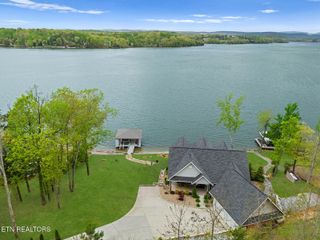 2250 Indian Shadows Drive, Ten Mile, TN 37880