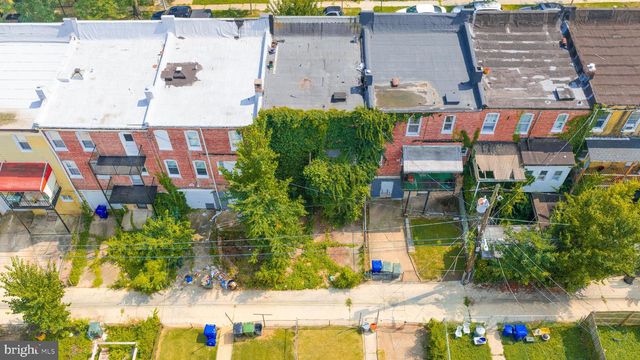 3016 POPLAR TER, Baltimore, MD 21216