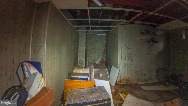 3016 POPLAR TER, Baltimore, MD 21216