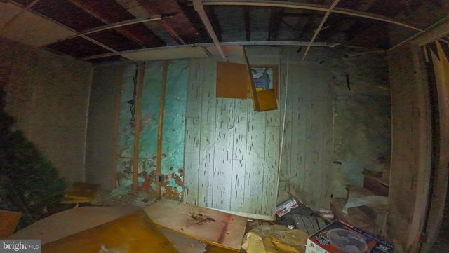 3016 POPLAR TER, Baltimore, MD 21216