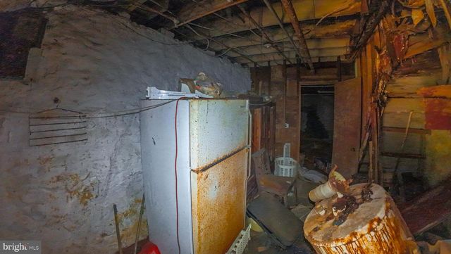 3016 POPLAR TER, Baltimore, MD 21216