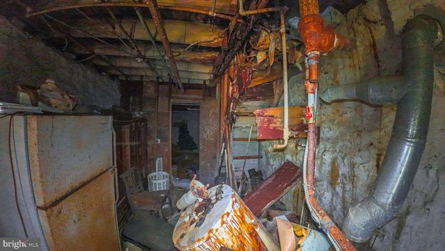 3016 POPLAR TER, Baltimore, MD 21216