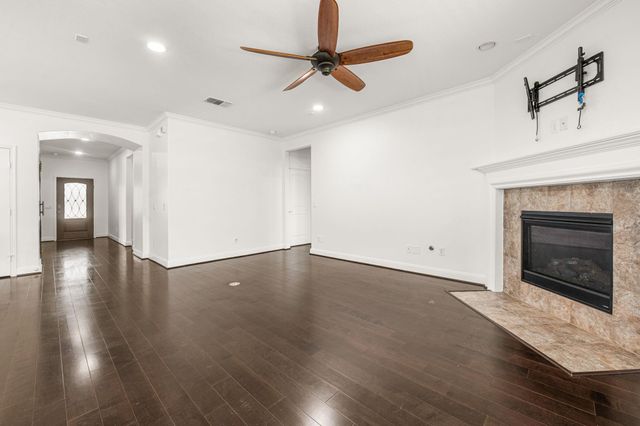 203 Cattleman Cove, Richmond, TX 77469