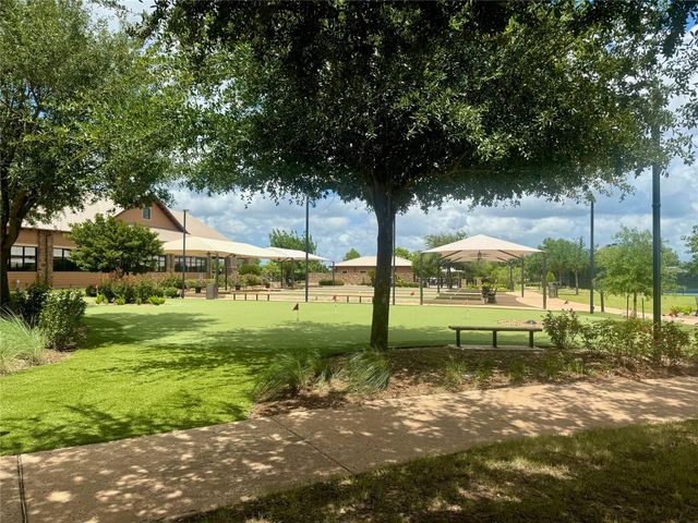 203 Cattleman Cove, Richmond, TX 77469