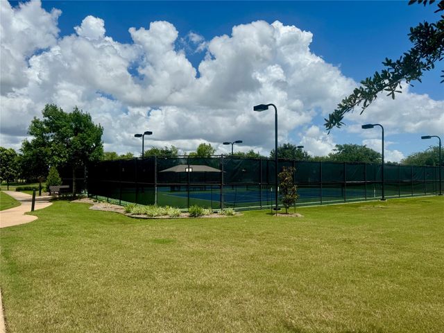 203 Cattleman Cove, Richmond, TX 77469