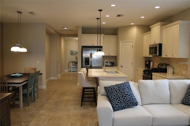 12749 COASTAL BREEZE WAY, Bradenton, FL 34211