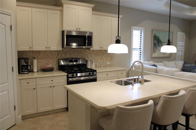 12749 COASTAL BREEZE WAY, Bradenton, FL 34211