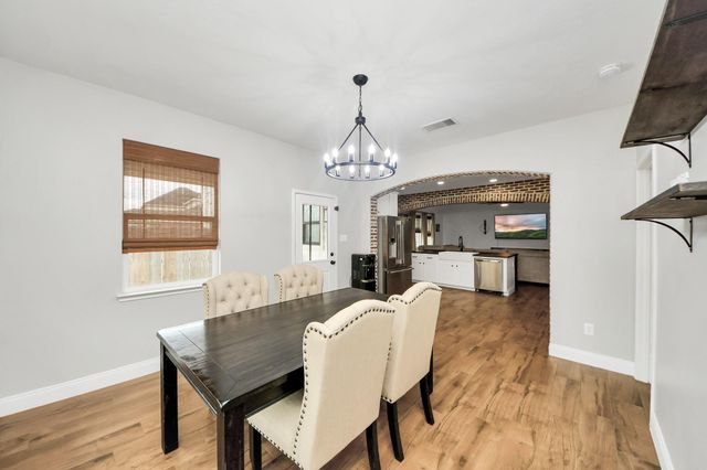 10018 Lynnwood Drive, Baytown, TX 77521