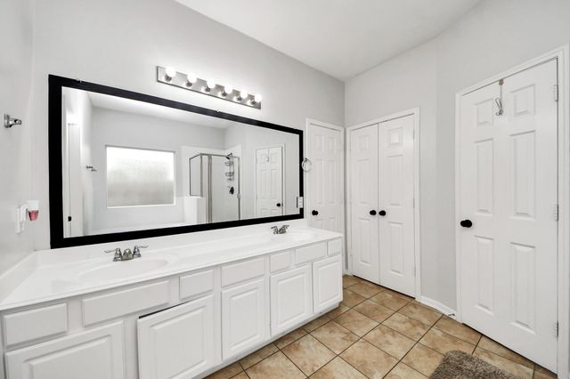 10018 Lynnwood Drive, Baytown, TX 77521