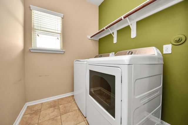 10018 Lynnwood Drive, Baytown, TX 77521