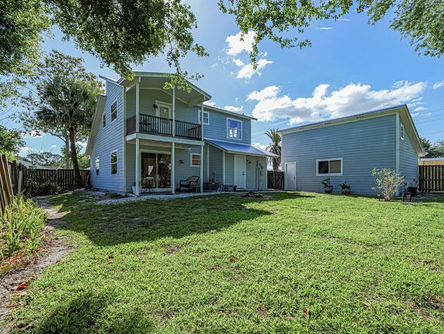 680 Mulberry Street, Sebastian, FL 32958