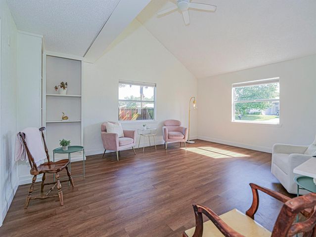 680 Mulberry Street, Sebastian, FL 32958