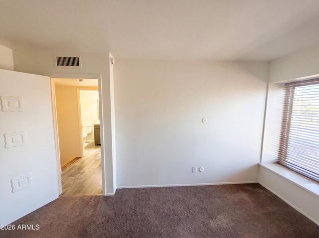 8446 N 34TH Drive, Phoenix, AZ 85051