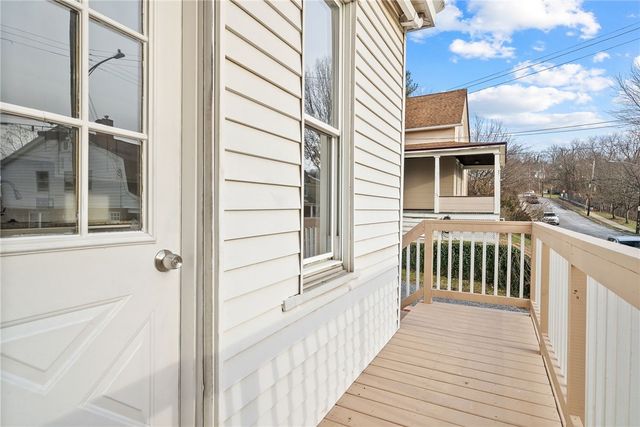 56 Mainsgate St, Ingram, PA 15205