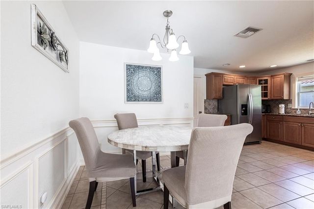 1623 SE 39th TER, Cape Coral, FL 33904