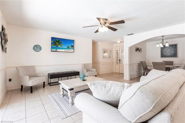 1623 SE 39th TER, Cape Coral, FL 33904