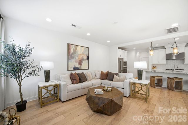 6008 Corbin Woods Court, Charlotte, NC 28226
