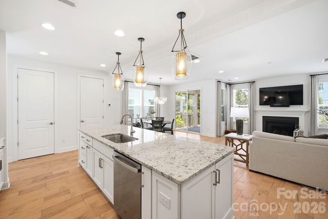 6008 Corbin Woods Court, Charlotte, NC 28226