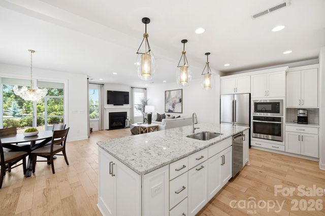 6008 Corbin Woods Court, Charlotte, NC 28226
