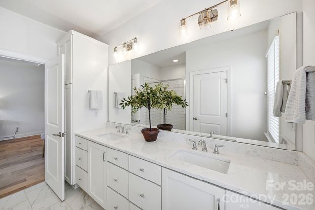 6008 Corbin Woods Court, Charlotte, NC 28226