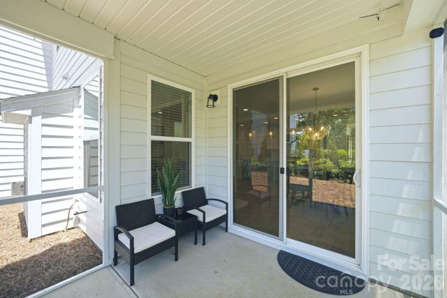6008 Corbin Woods Court, Charlotte, NC 28226