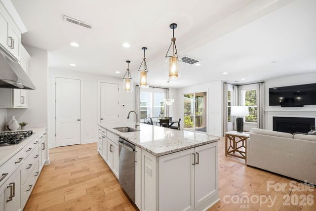 6008 Corbin Woods Court, Charlotte, NC 28226