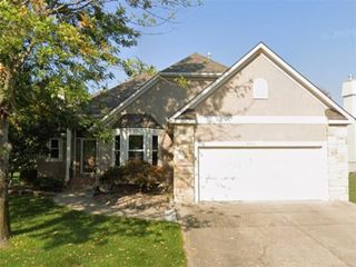 4200 SW Homestead Drive, Lee's Summit, MO 64082