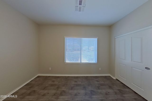 7050 W SOPHIE Lane, Laveen, AZ 85339