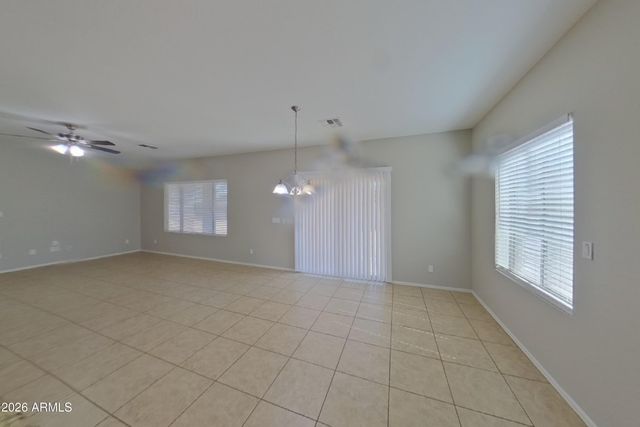 7050 W SOPHIE Lane, Laveen, AZ 85339