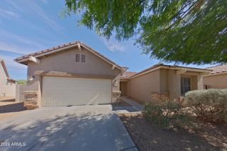 7050 W SOPHIE Lane, Laveen, AZ 85339