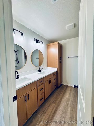 3370 Leavenworth Trail, Calera, OK 74730