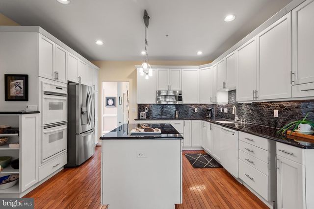 1111 BRIANS WAY, Wayne, PA 19087