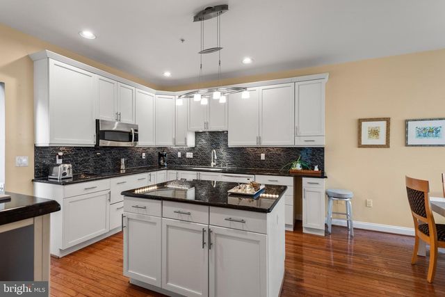 1111 BRIANS WAY, Wayne, PA 19087