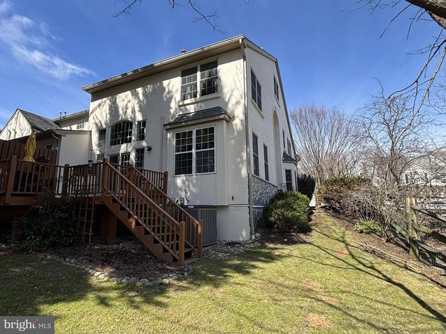 1111 BRIANS WAY, Wayne, PA 19087