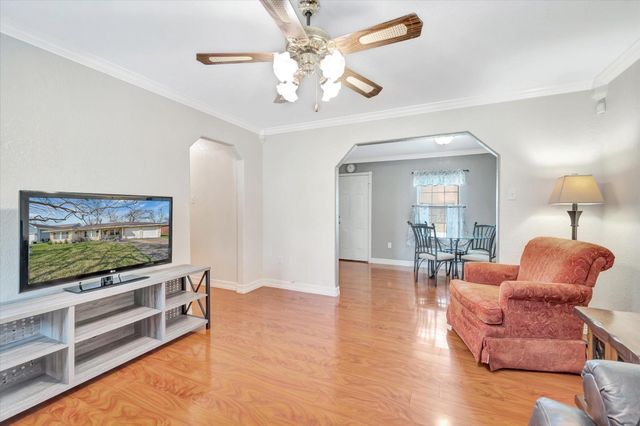 2224 Pearland Avenue, Pearland, TX 77581