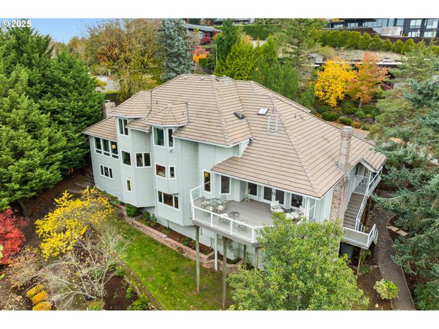 9676 Se CHULA VISTA Ct, Happy Valley, OR 97086