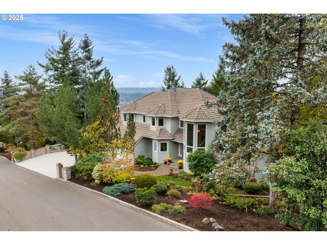 9676 Se CHULA VISTA Ct, Happy Valley, OR 97086