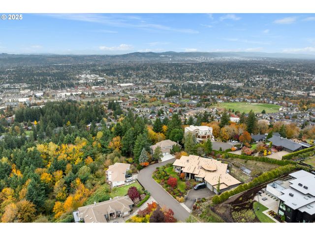 9676 Se CHULA VISTA Ct, Happy Valley, OR 97086