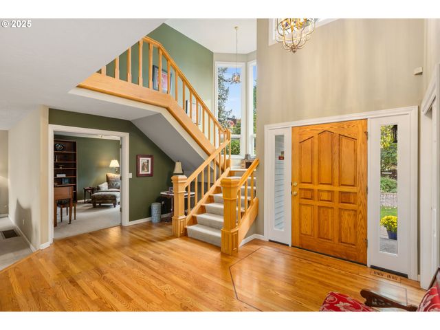 9676 Se CHULA VISTA Ct, Happy Valley, OR 97086