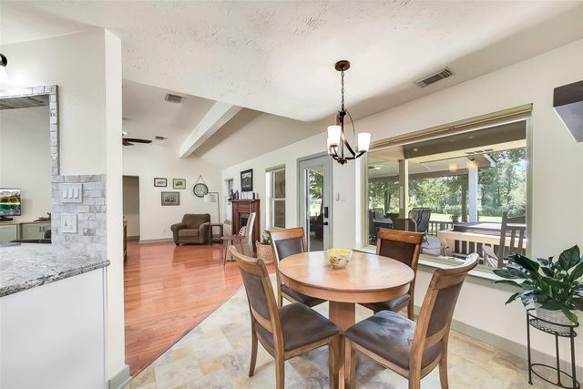 35 Blush Hill Drive, Conroe, TX 77304