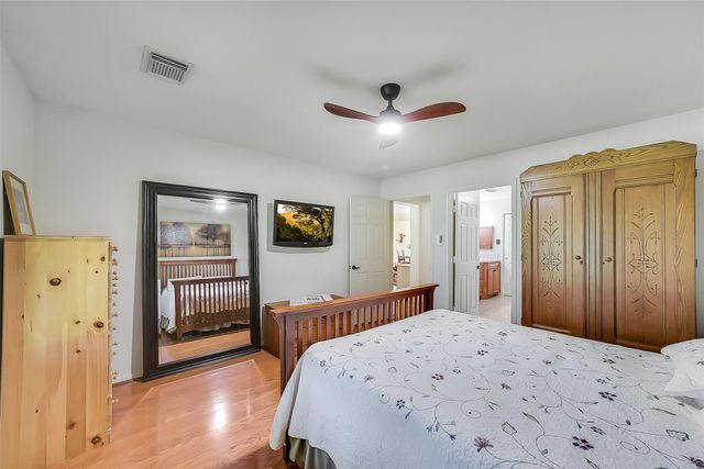 35 Blush Hill Drive, Conroe, TX 77304