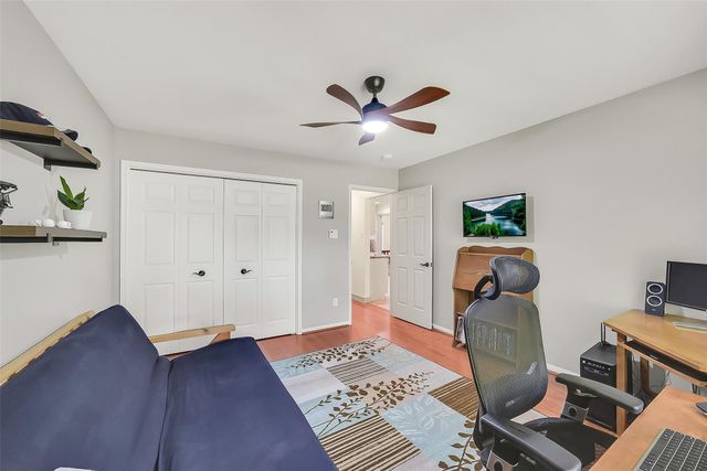 35 Blush Hill Drive, Conroe, TX 77304