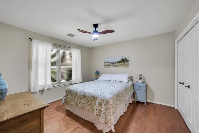 35 Blush Hill Drive, Conroe, TX 77304