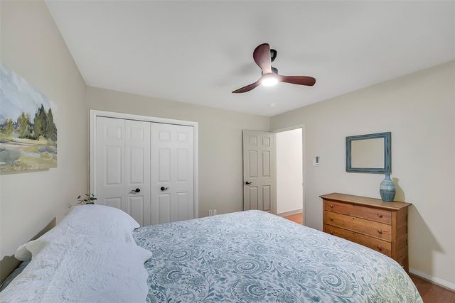 35 Blush Hill Drive, Conroe, TX 77304