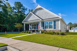 74 Whispering Oaks Cir, Okatie, SC 29909