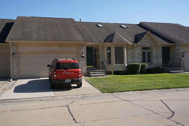 15568 Austin Court, Clinton Twp, MI 48035