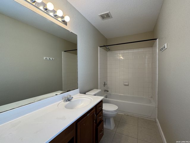 861 Barrel Pt, San Antonio, TX 78251