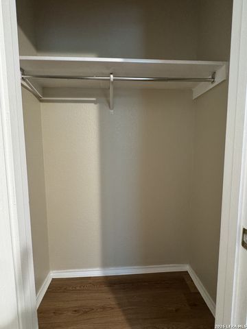 861 Barrel Pt, San Antonio, TX 78251