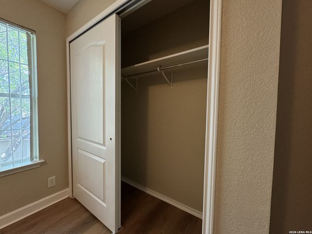 861 Barrel Pt, San Antonio, TX 78251